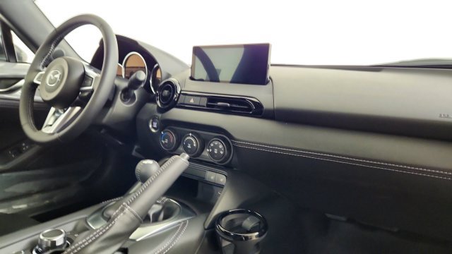New 2026 MAZDA MX-5 Miata Club w/ Weather Package RWD image 25