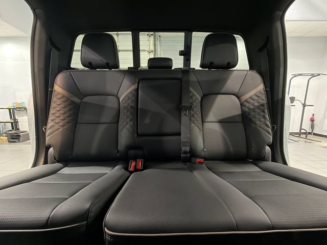 Used 2026 GMC Canyon Denali AWD/4WD image 23