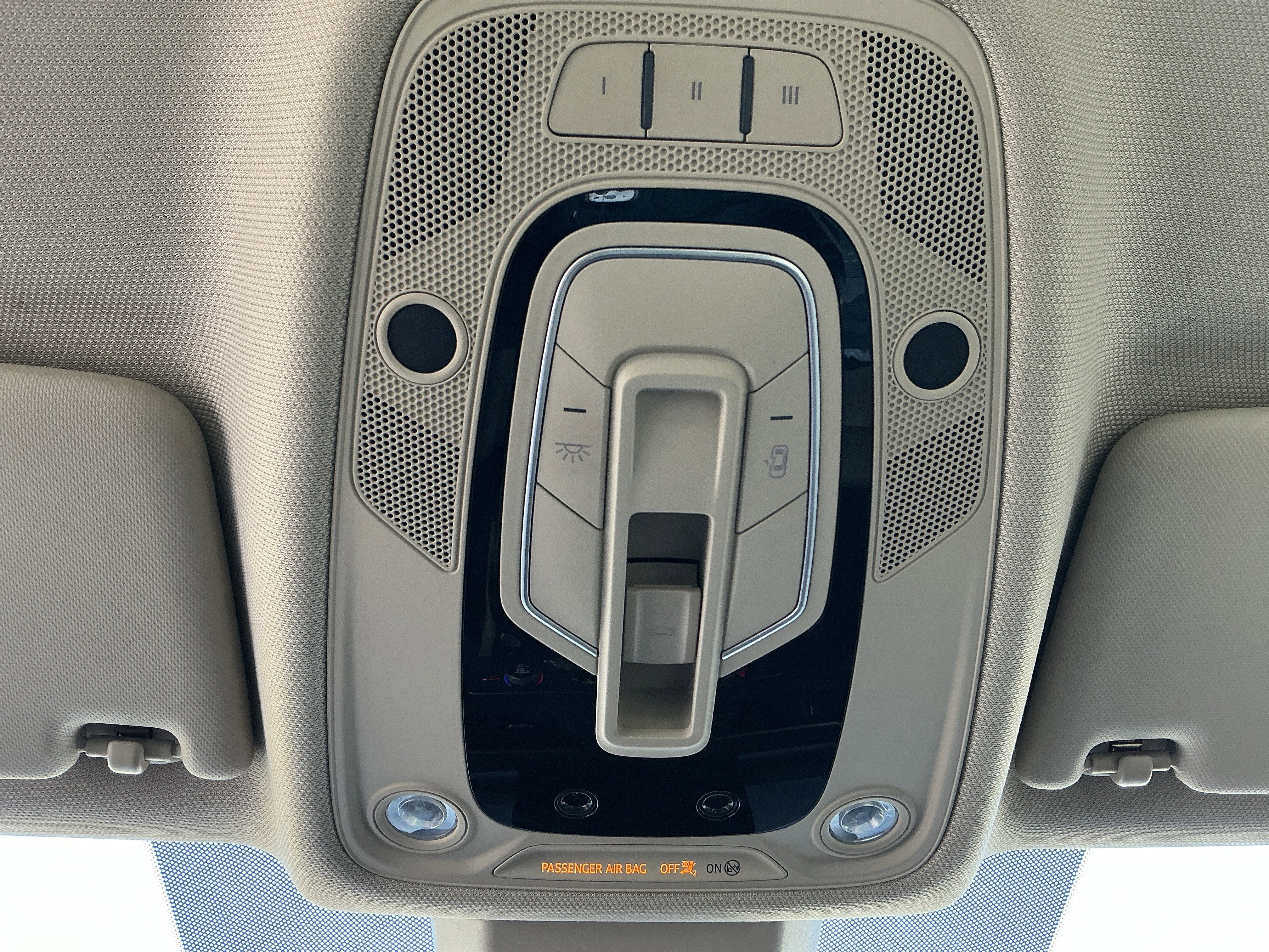 Used 2018 Audi A4 2.0T Premium w/ Convenience Package image 28