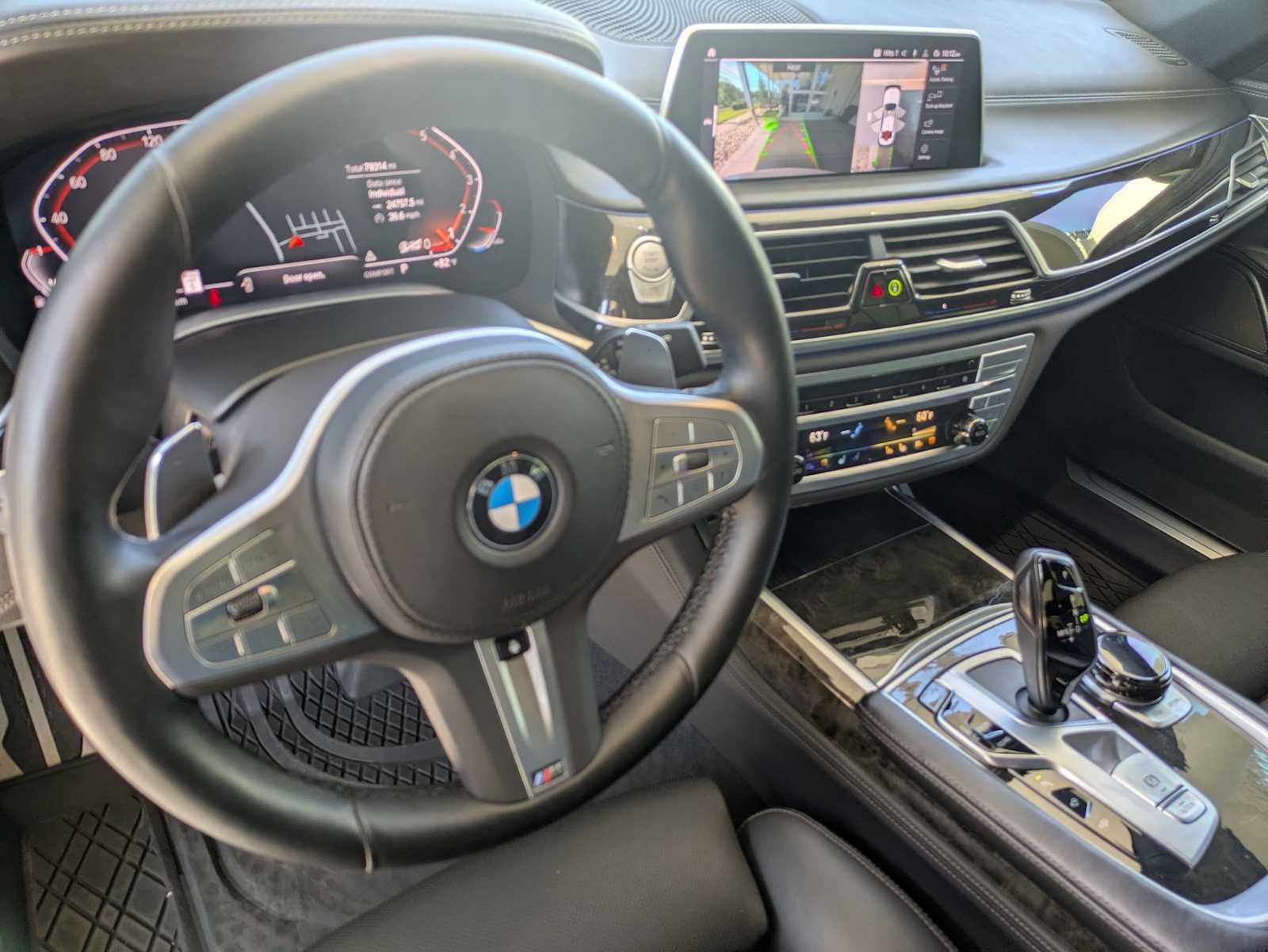 Used 2022 BMW 740i xDrive w/ M Sport Package AWD/4WD image 11