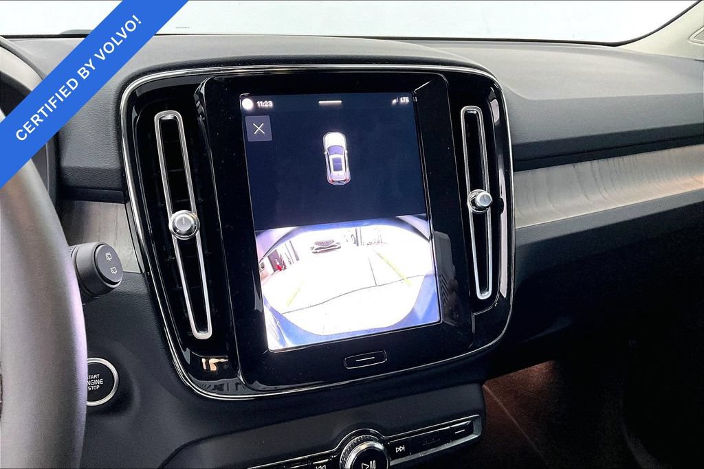 Used 2024 Volvo XC40 B5 Core w/ Protection Package Premier AWD/4WD image 26