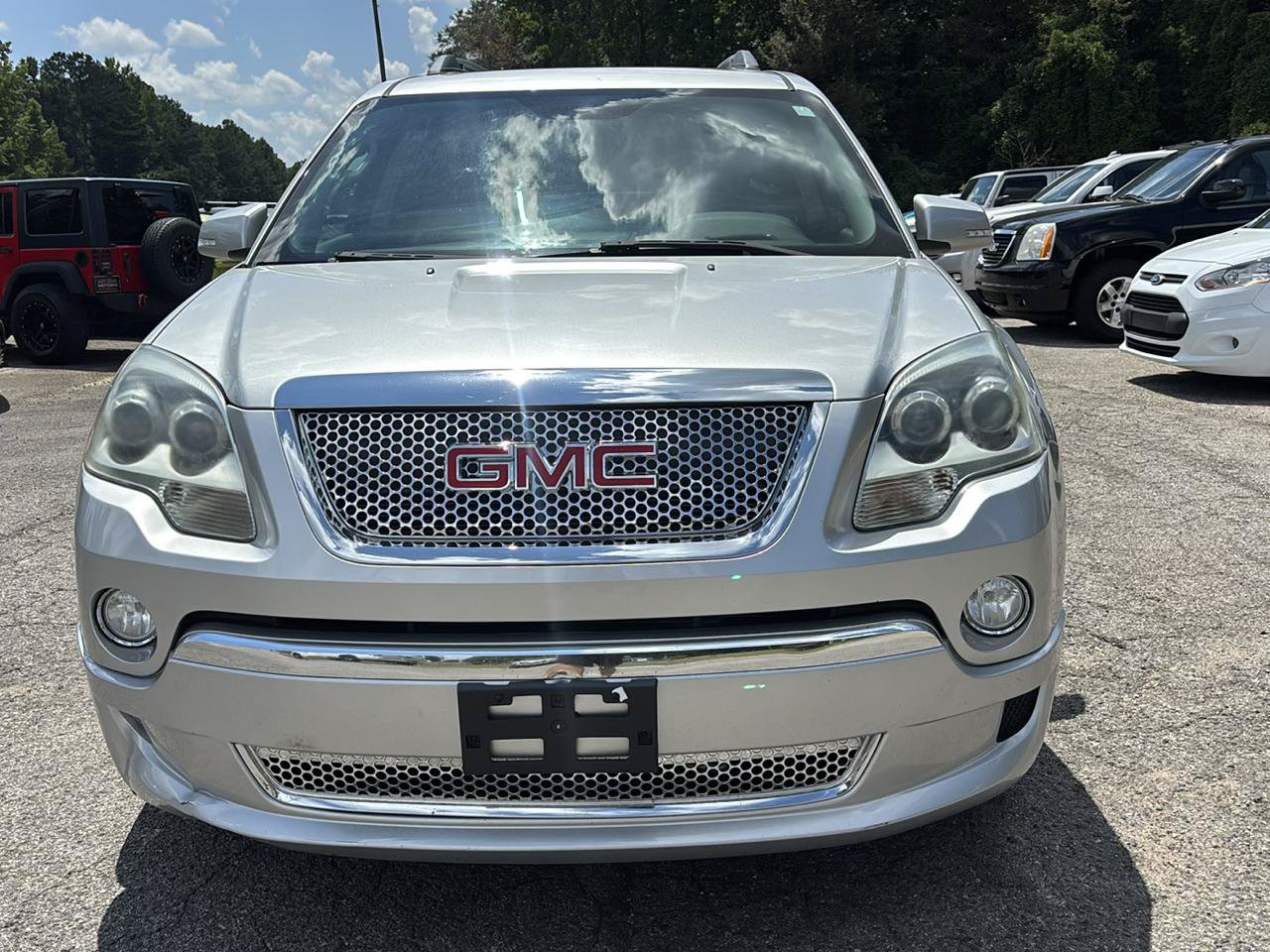 Used 2011 GMC Acadia Denali FWD image 3