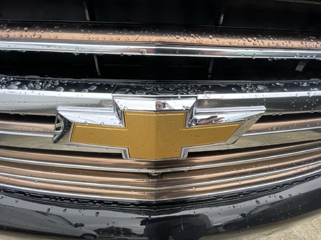 Used 2024 Chevrolet Suburban High Country w/ Advanced Technology Package AWD/4WD image 32