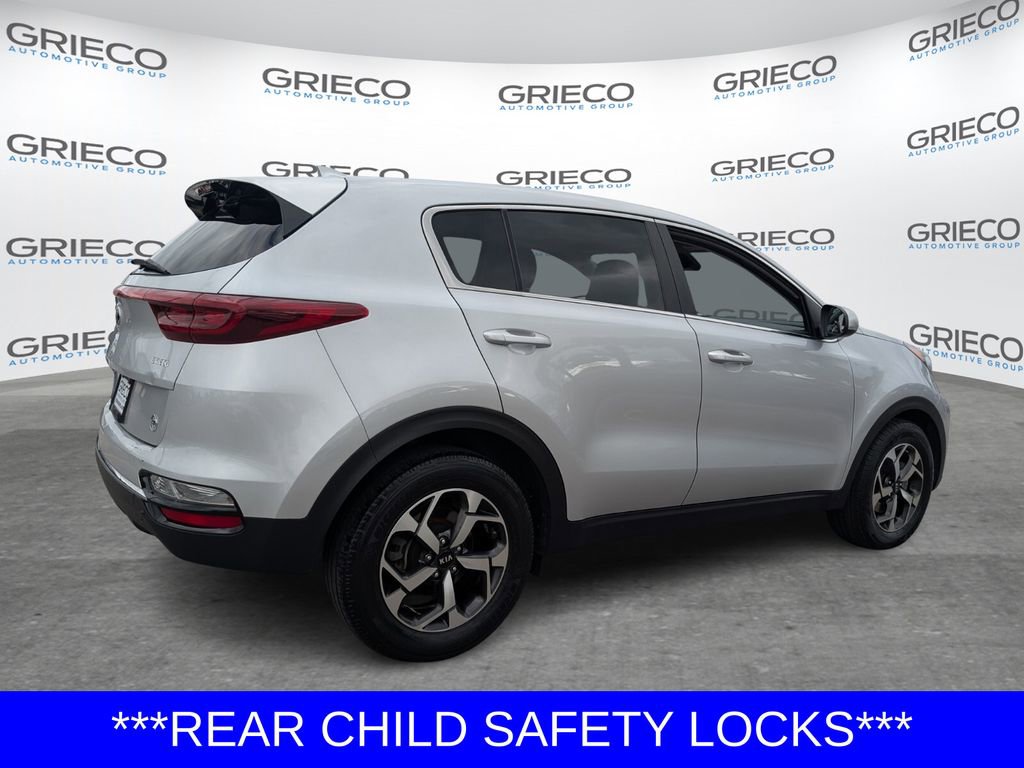 Used 2022 Kia Sportage LX image 7