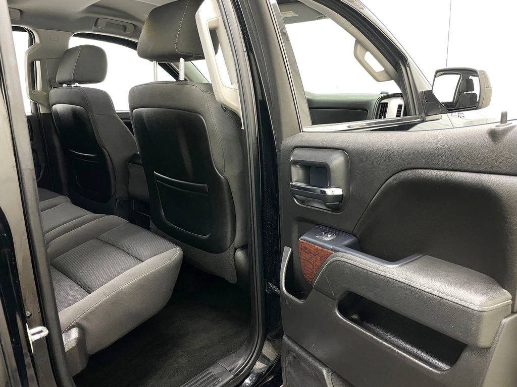 Used 2015 GMC Sierra 1500 SLE w/ SLE Value Package image 38