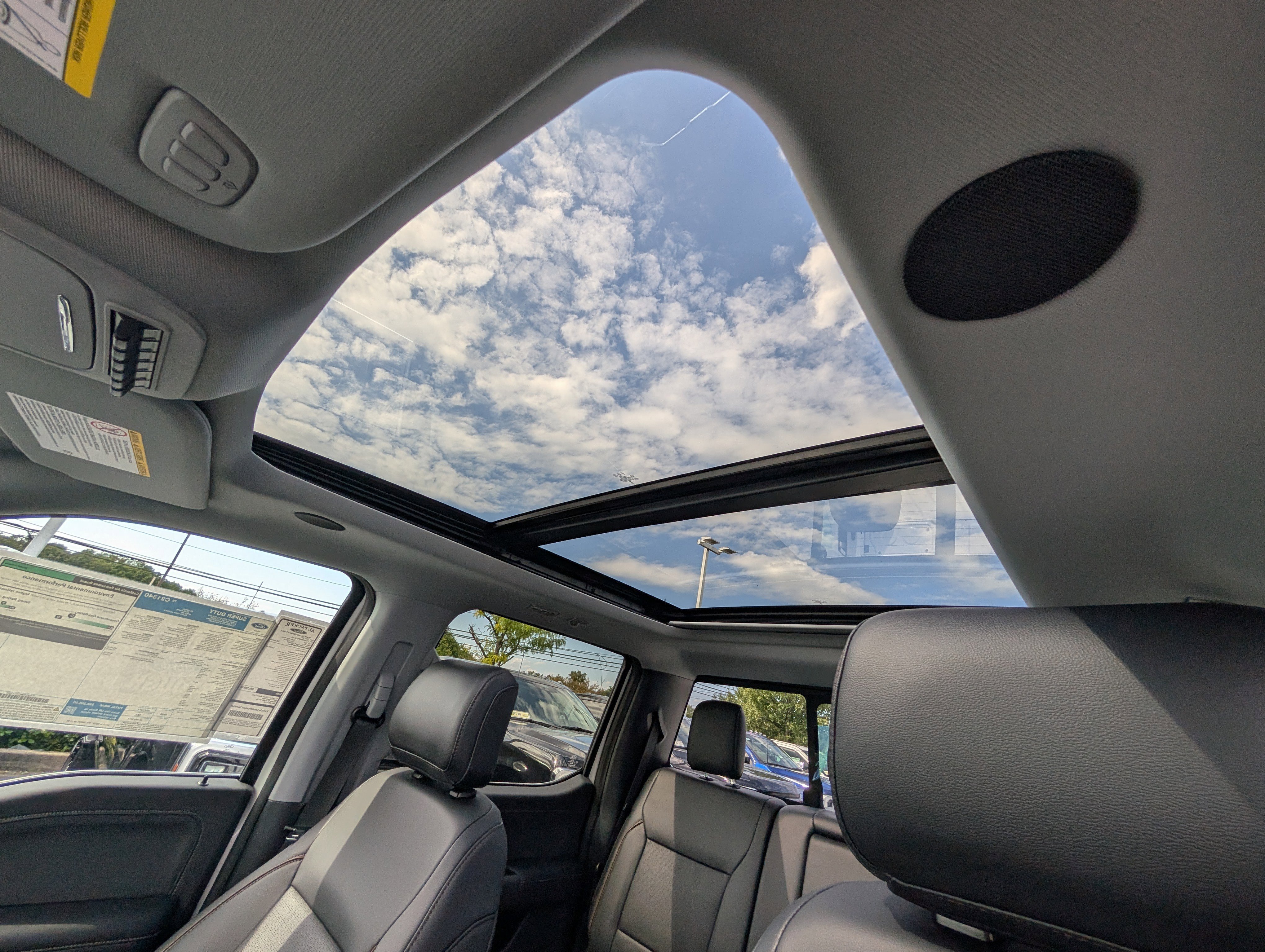 New 2026 Ford F350 Lariat w/ Lariat Ultimate Package image 33