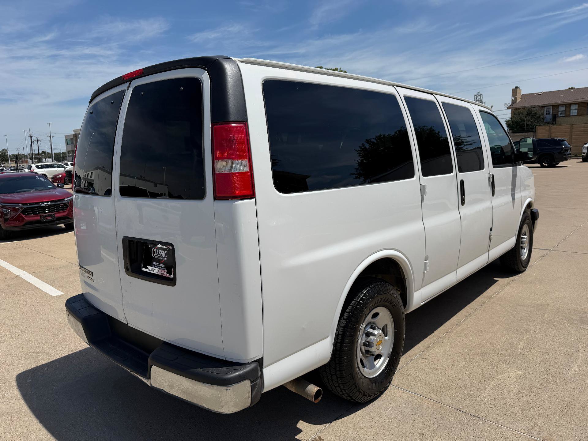 Used 2015 Chevrolet Express 2500 LT RWD image 6