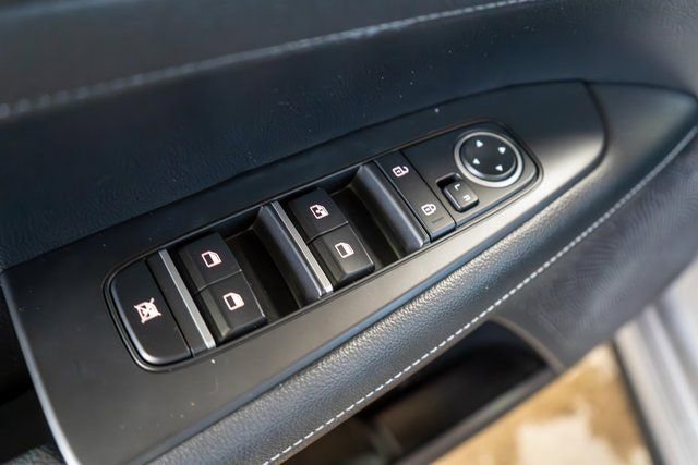 Used 2023 Kia Forte GT-Line image 18