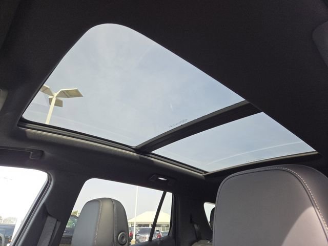 New 2026 GMC Terrain Elevation w/ Elevation Premium Package image 3