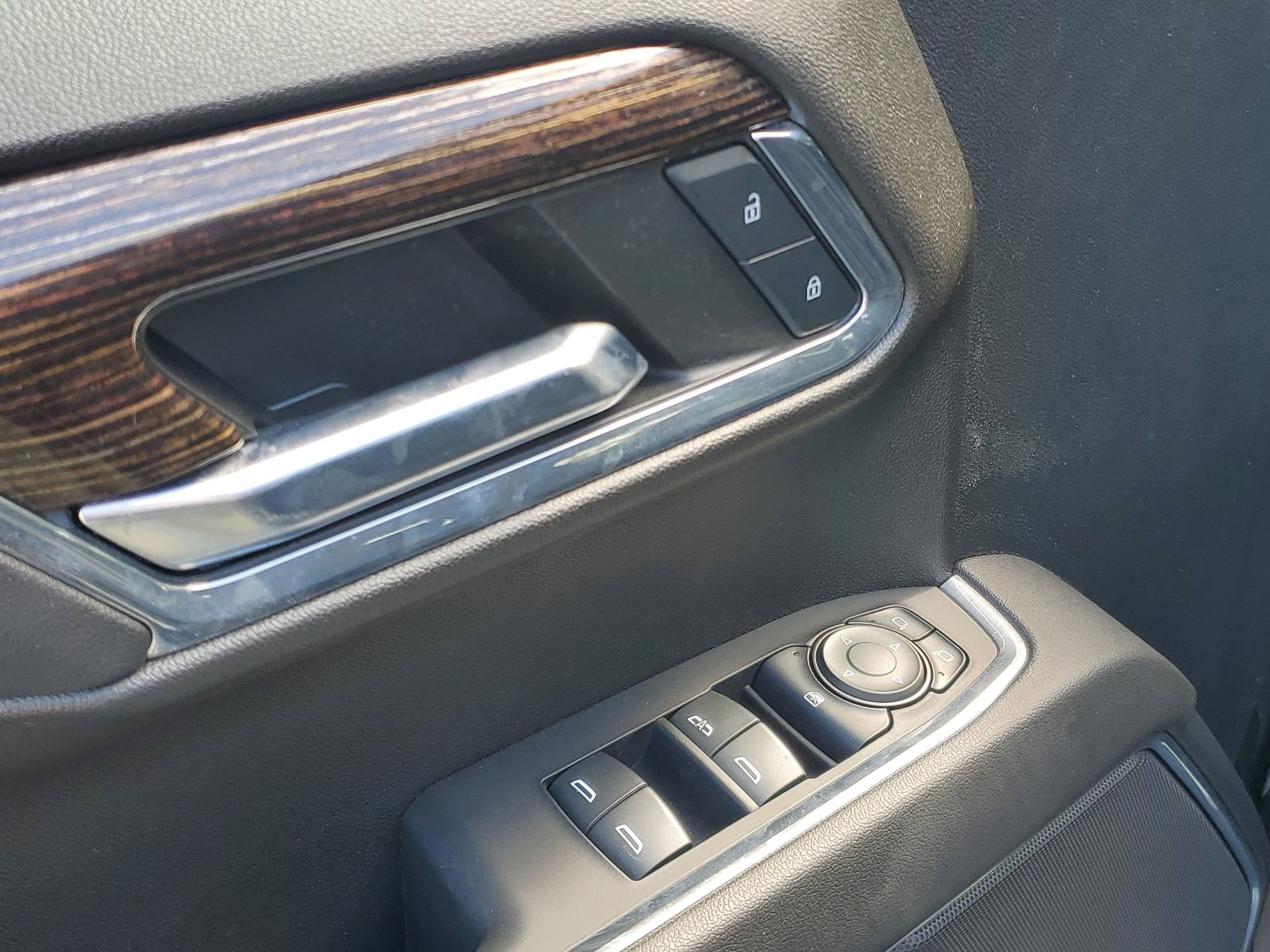 Certified 2023 GMC Sierra 1500 SLE w/ X31 Off-Road Package image 17