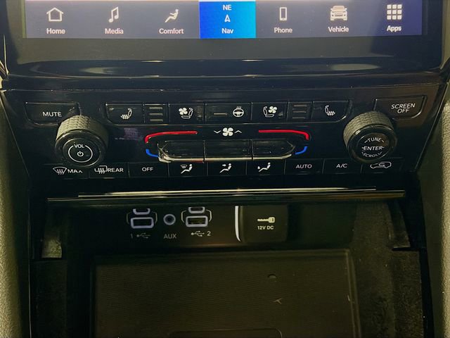 Used 2022 Jeep Grand Cherokee L Summit w/ Luxury Tech Group V image 19