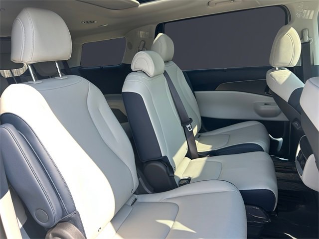 New 2026 Kia Carnival SX w/ SX Dark Edition Package image 14