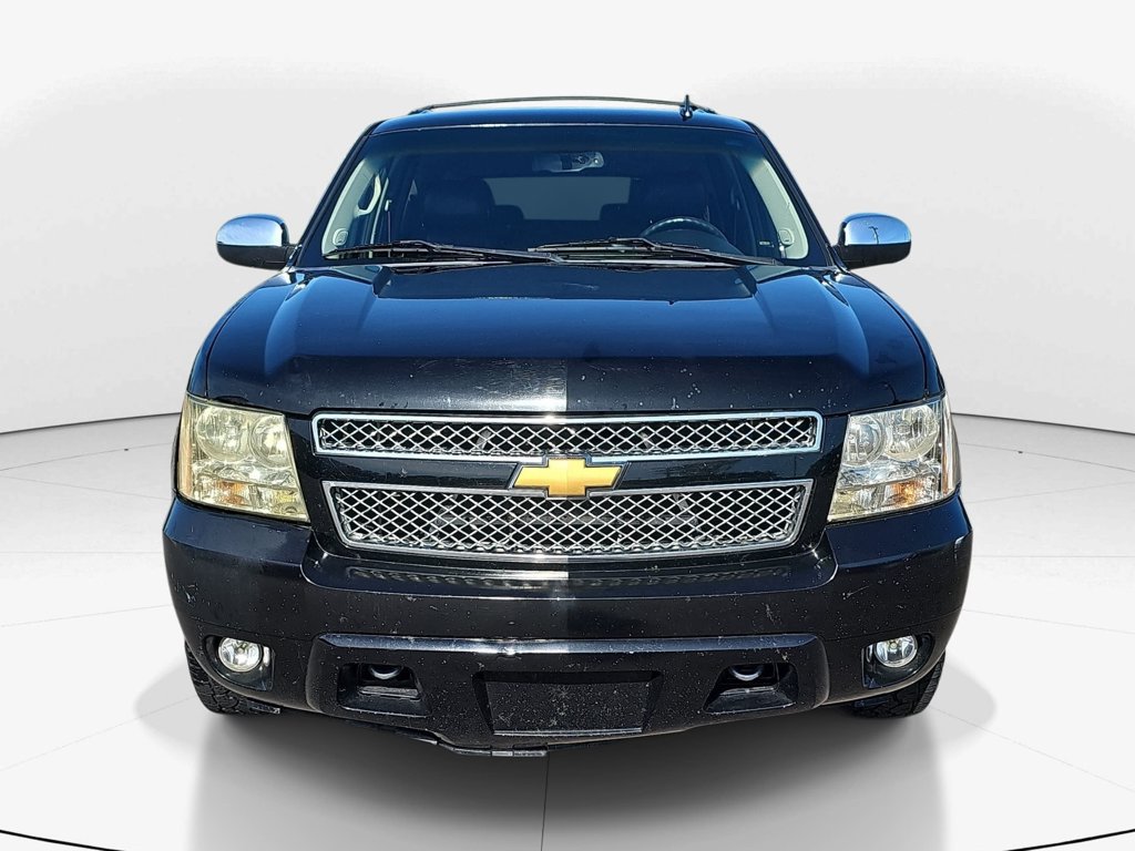 Used 2013 Chevrolet Suburban LT w/ Texas Edition RWD image 12