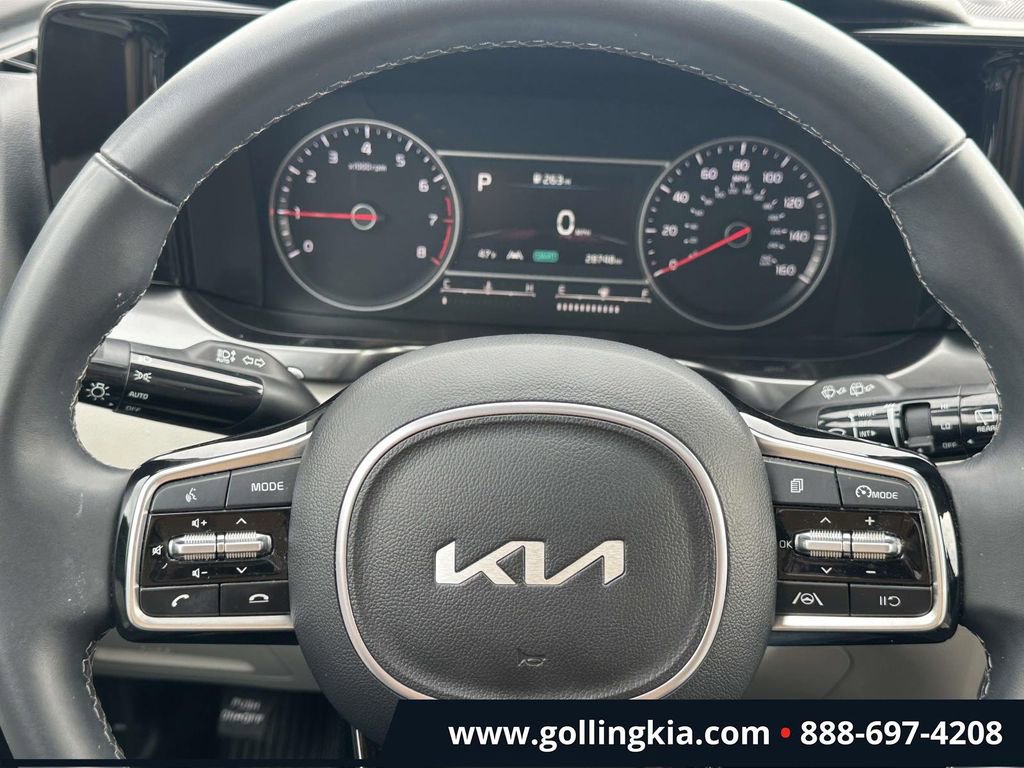 Certified 2023 Kia Sorento S w/ Panoramic Sunroof Package FWD image 20