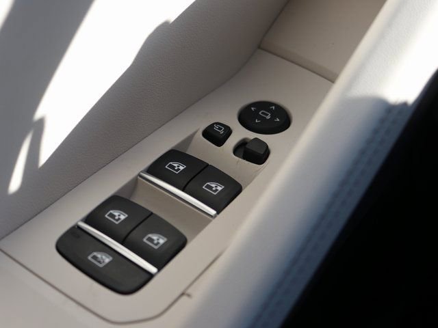 New 2026 BMW X6 M60i image 18