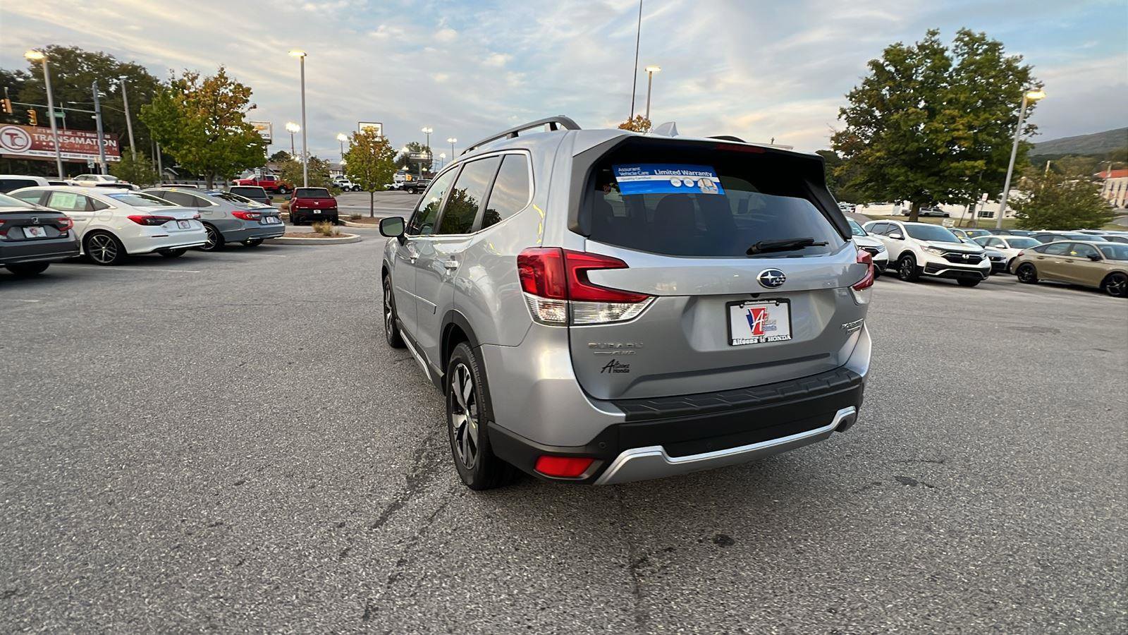 Used 2021 Subaru Forester Touring image 6