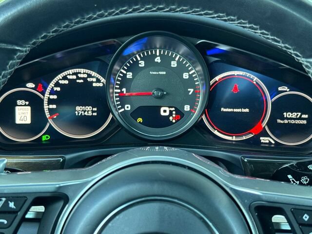 Used 2018 Porsche Panamera 4S AWD/4WD image 32