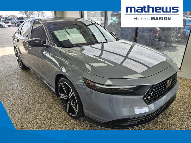 Used 2023 Honda Accord Sport image 1