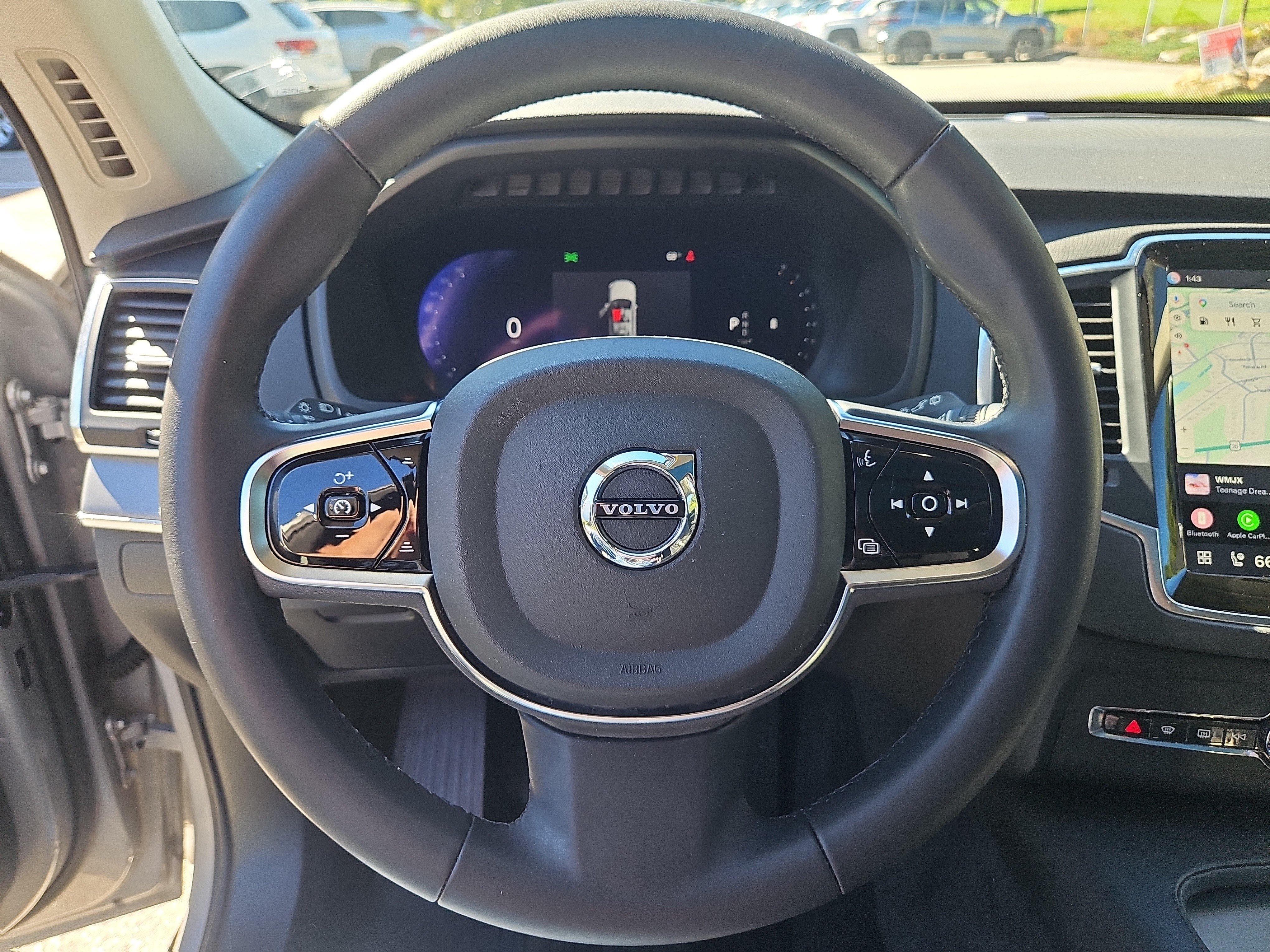 Used 2024 Volvo XC90 B5 Core w/ Protection Package Premier AWD/4WD image 23