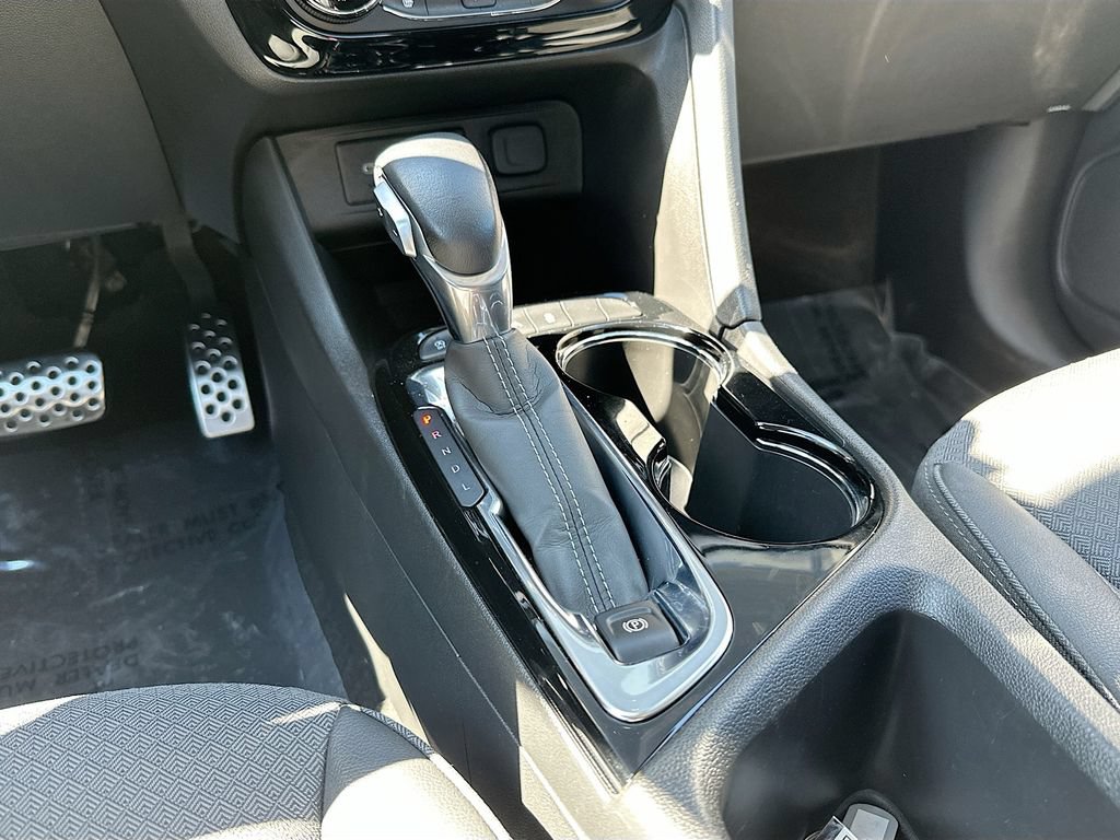 Used 2023 Buick Encore GX Select w/ Experience Buick Package FWD image 18