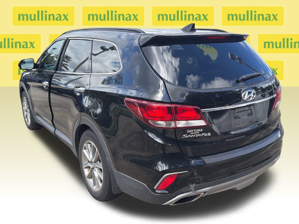 Used 2018 Hyundai Santa Fe SE w/ Cargo Package FWD image 15