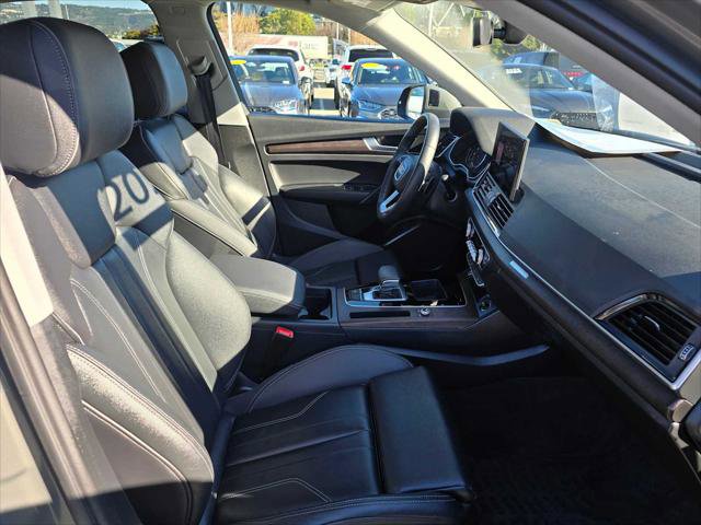 Certified 2025 Audi Q5 2.0T Premium image 11