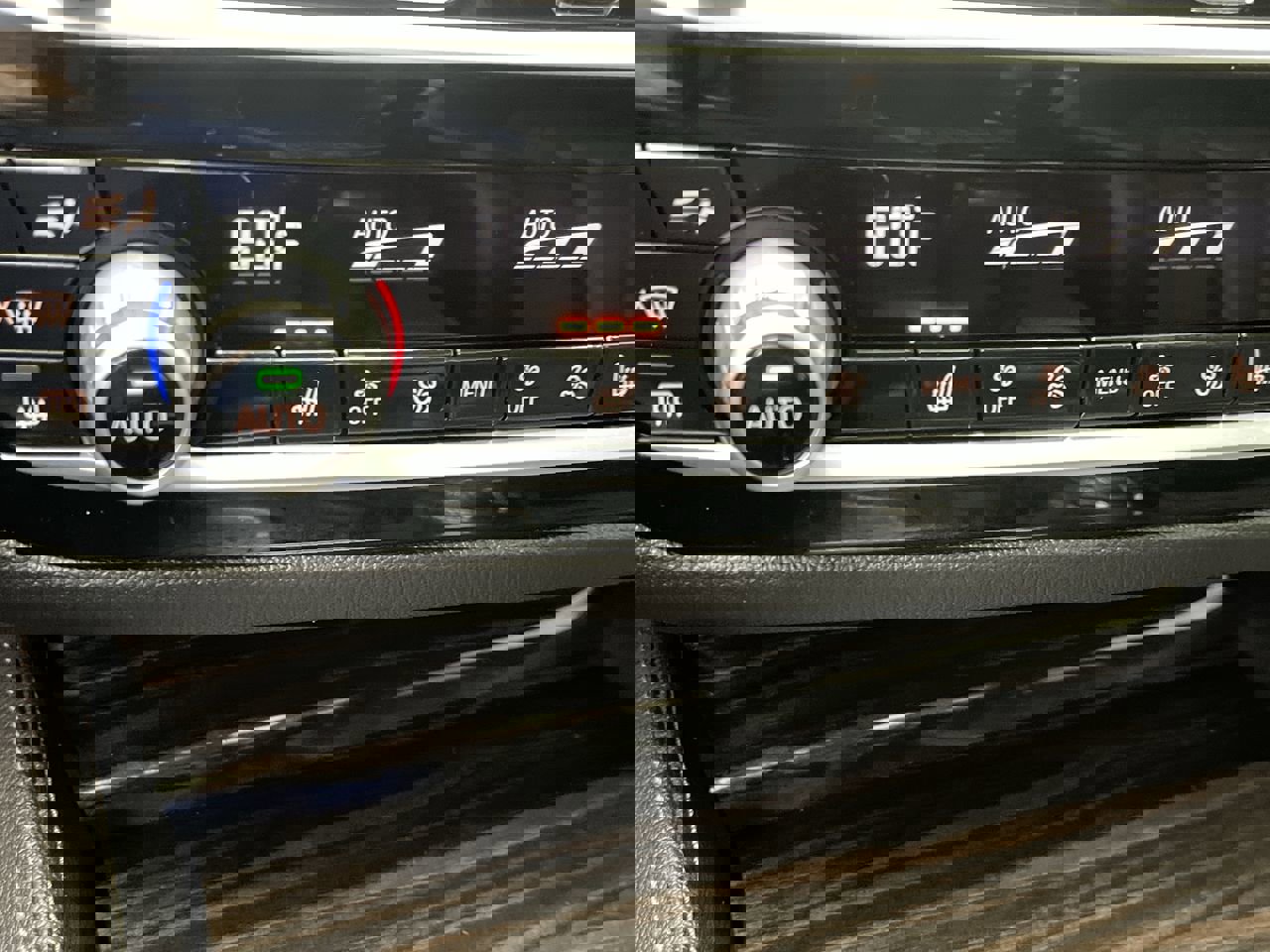 Used 2018 BMW 530i xDrive image 24