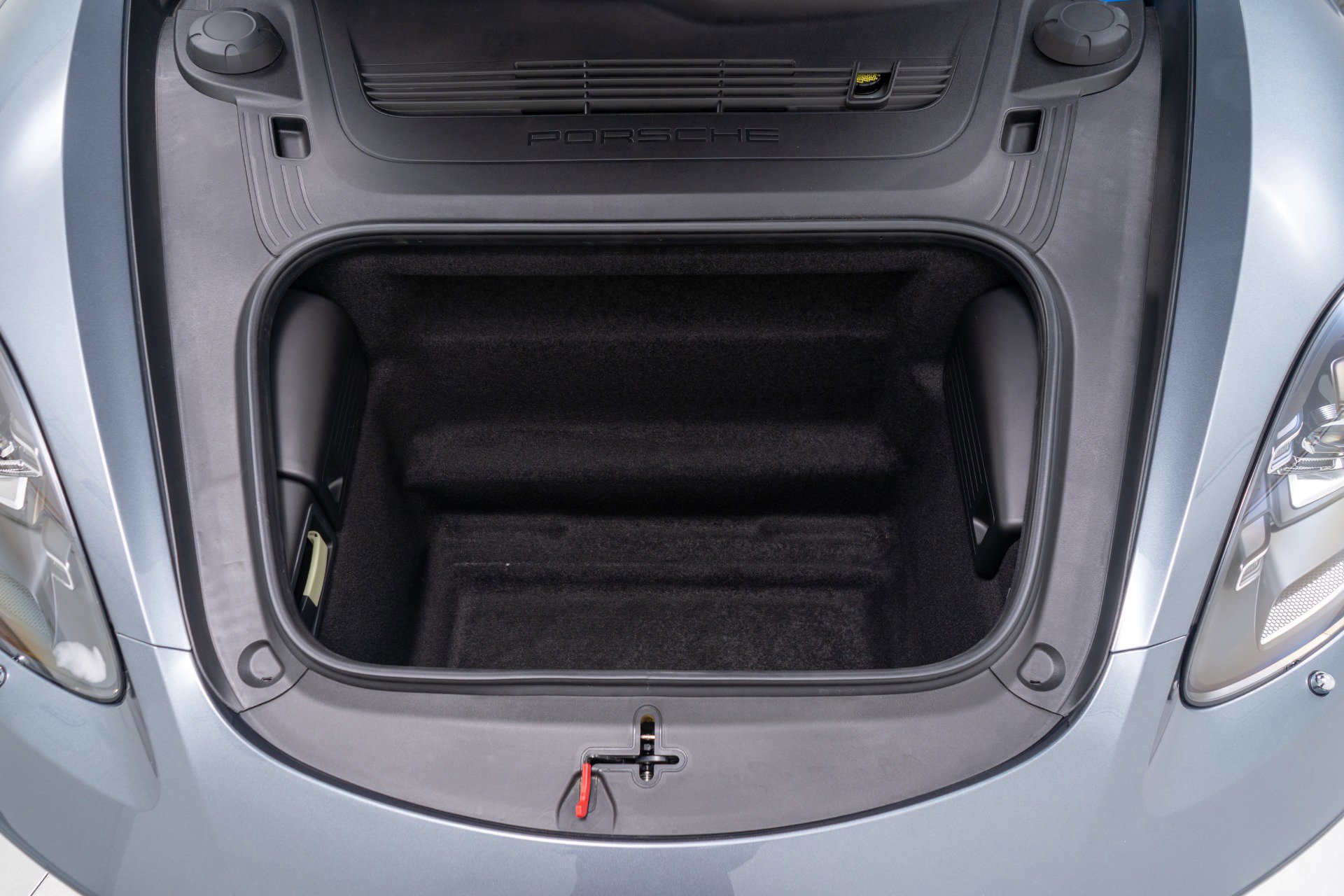 Used 2025 Porsche 718 Boxster image 19