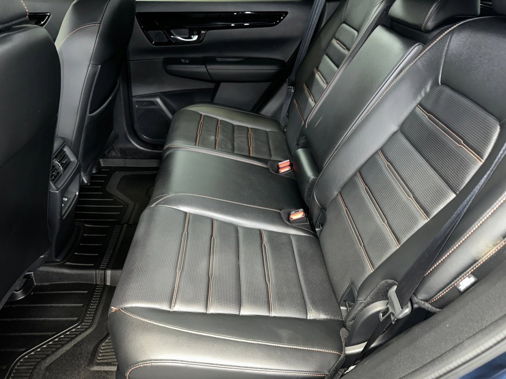 Used 2025 Honda CR-V Sport Touring image 18