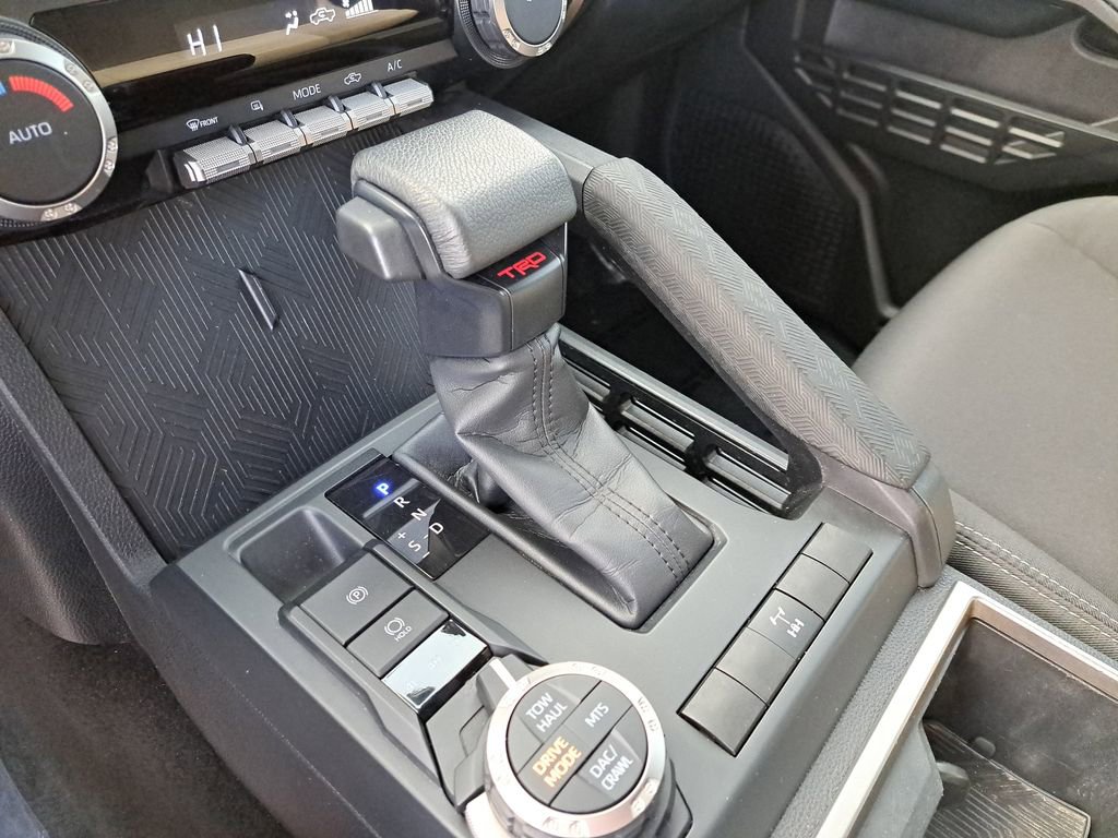 Certified 2024 Toyota Tacoma TRD Off-Road image 25