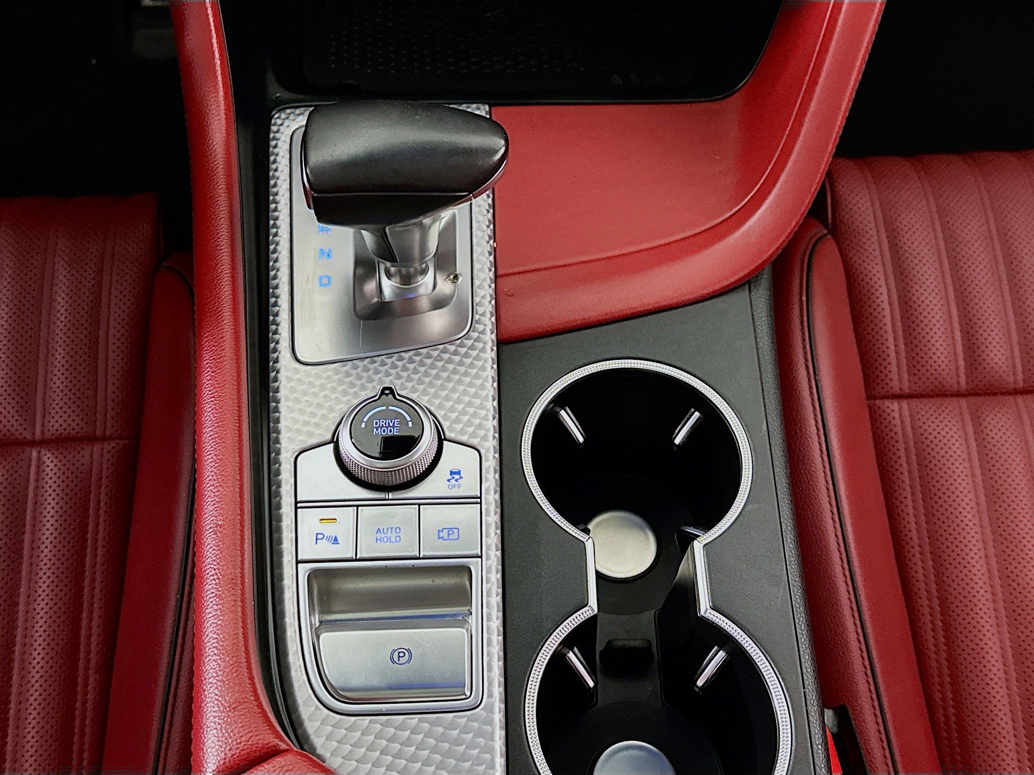 Used 2023 Genesis G70 2.0T w/ Sport Prestige Package image 14