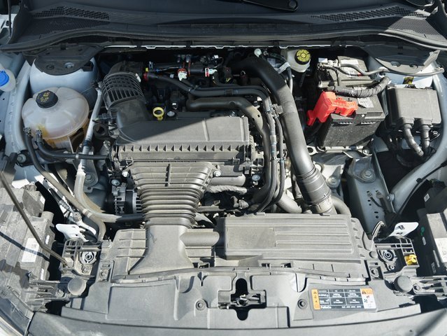 Used 2024 Ford Escape Platinum w/ Premium Technology Package image 39