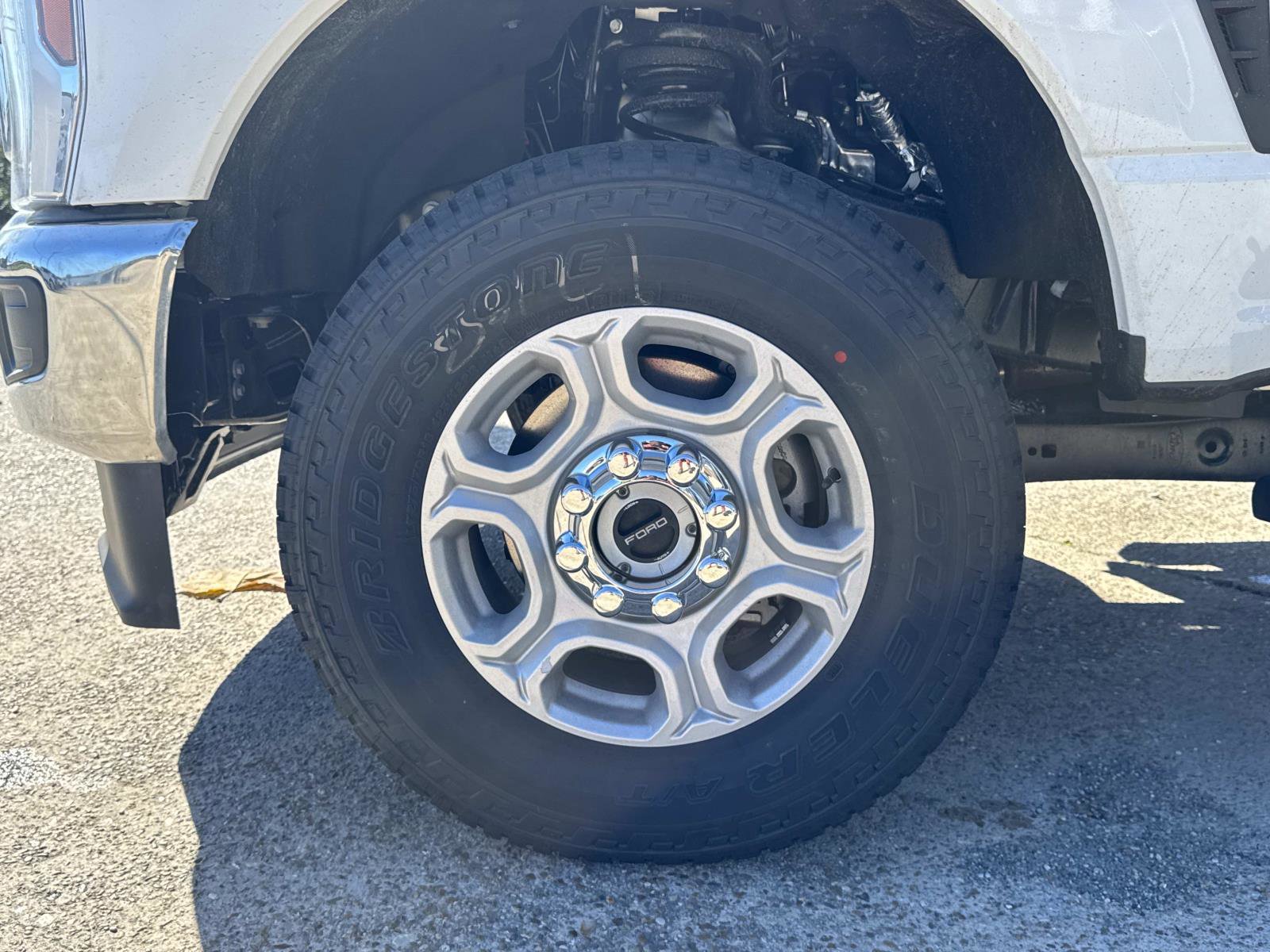 New 2026 Ford F350 XLT w/ 360-Degree Camera Package image 3