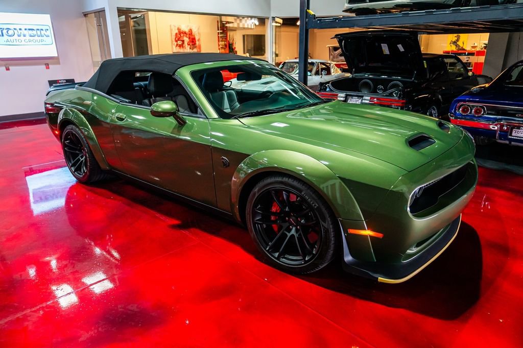 Used 2023 Dodge Challenger SRT Hellcat RWD image 6