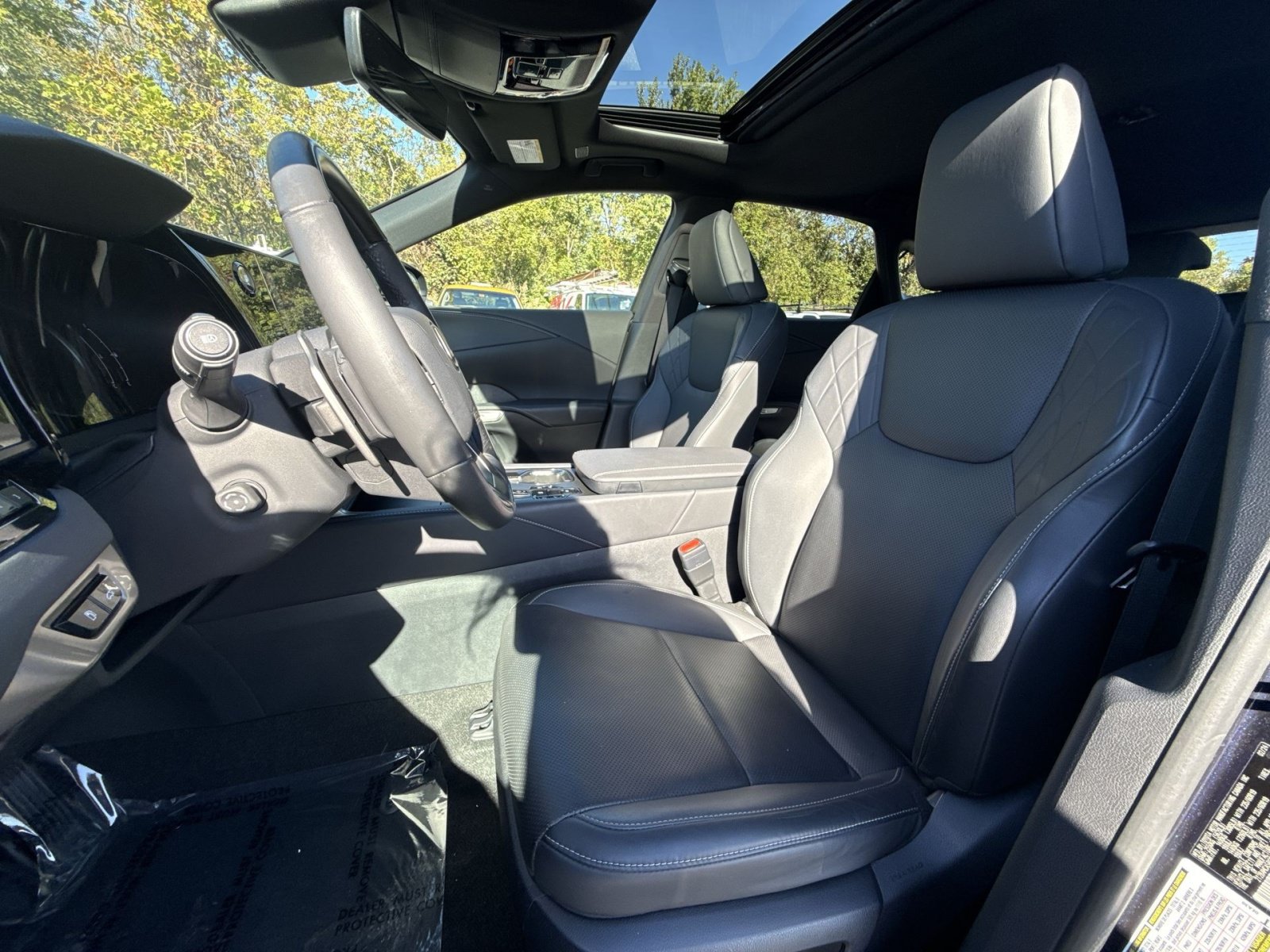 Used 2024 Lexus RX 350 Premium w/ Accessory Package (Z1) AWD/4WD image 14