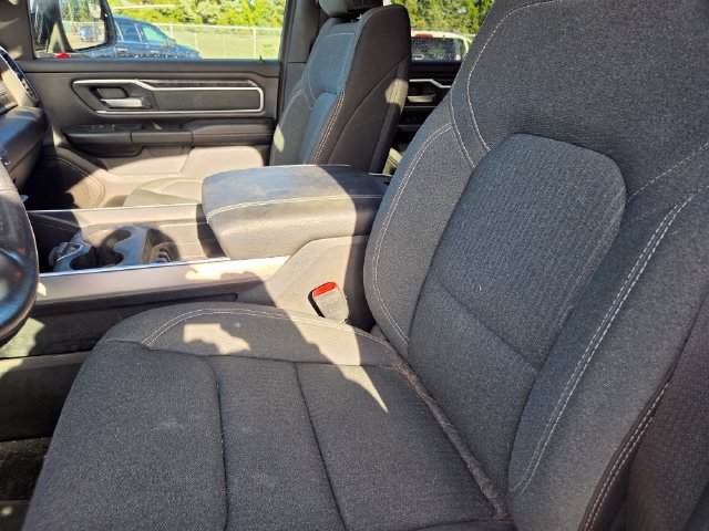 Used 2022 RAM 1500 Big Horn AWD/4WD image 3