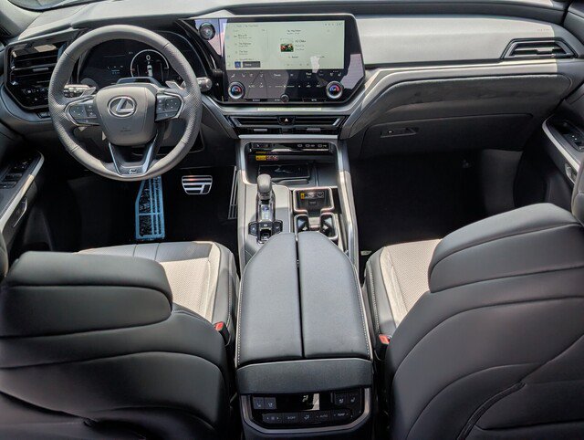 New 2026 Lexus TX 500h AWD w/ Technology Package image 12
