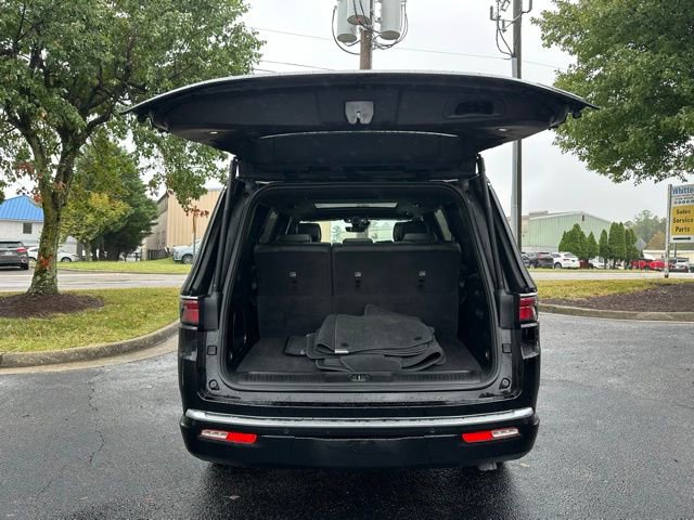 Used 2024 Jeep Wagoneer Series III w/ Premium Group I image 15