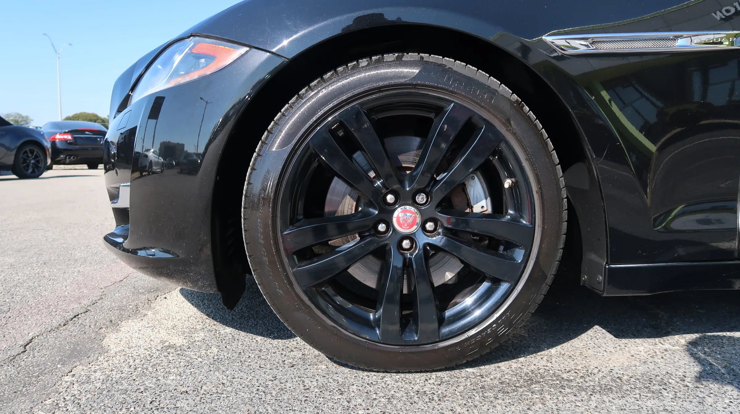 Used 2017 Jaguar XJ L Portfolio AWD/4WD image 57