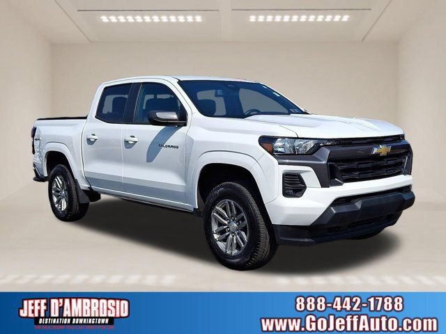 Used 2024 Chevrolet Colorado LT w/ LT Convenience Package II