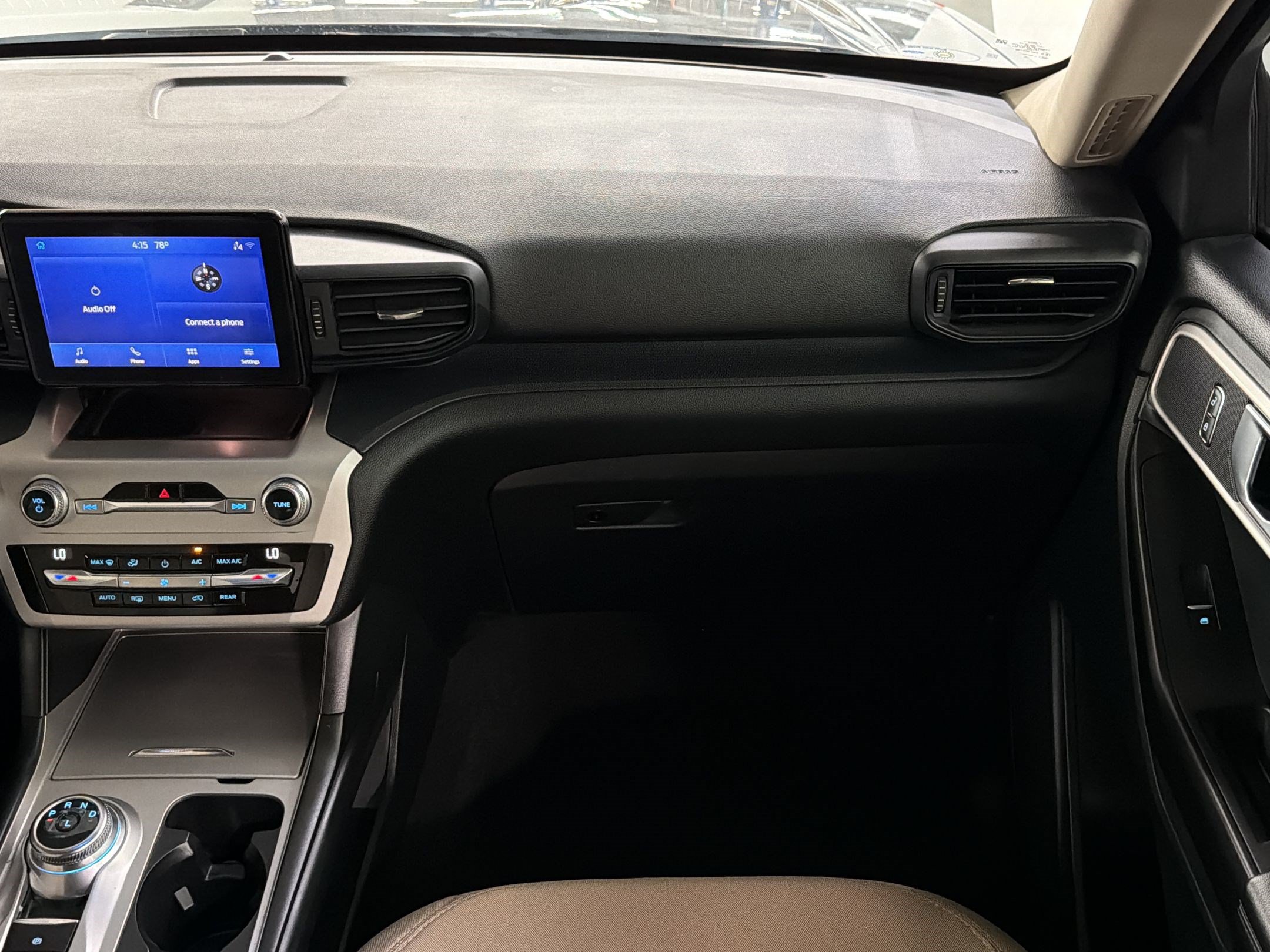 Used 2021 Ford Explorer 2WD image 26