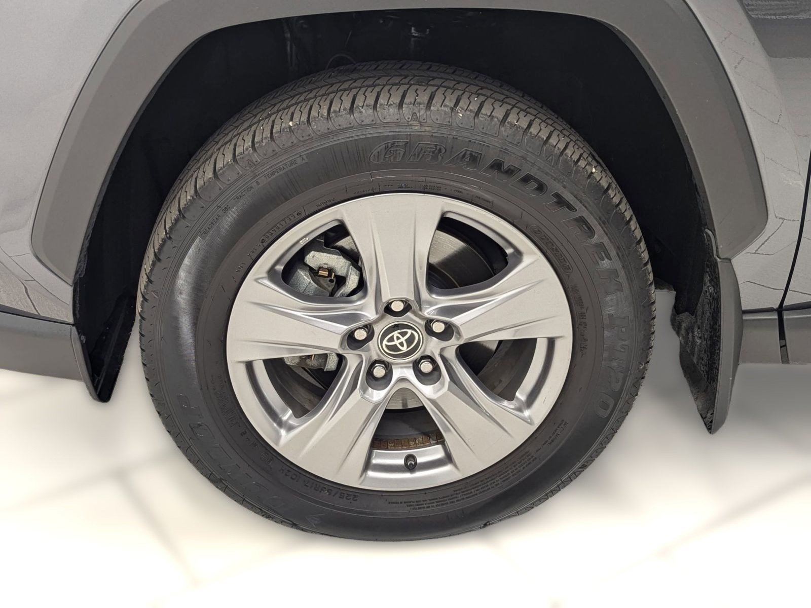 Used 2023 Toyota RAV4 XLE image 9