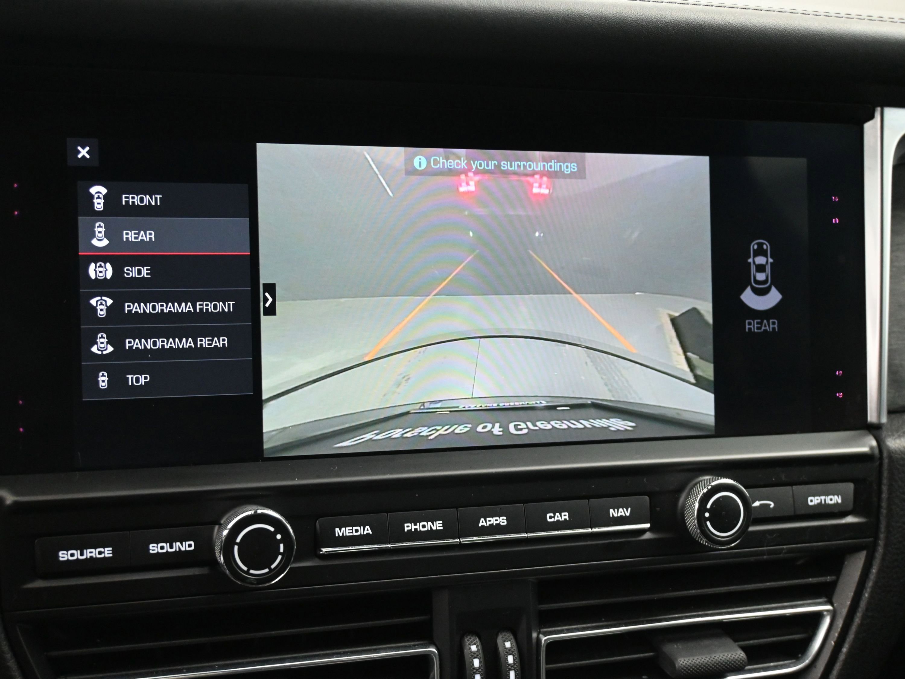 Certified 2021 Porsche Macan GTS image 16