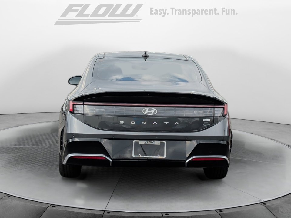 Certified 2025 Hyundai Sonata Limited FWD image 6