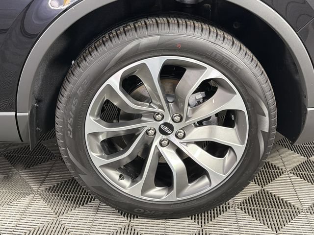 New 2026 Lincoln Aviator AWD image 20