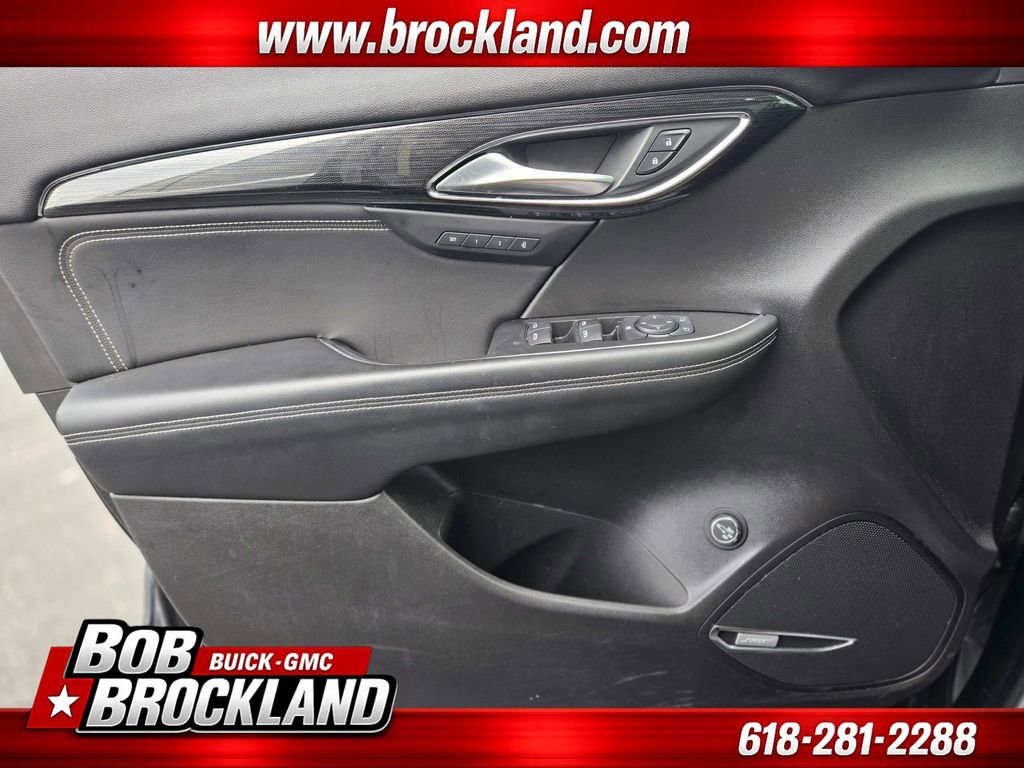 Used 2022 Buick Envision Essence w/ Technology Package I image 33