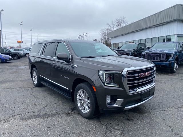 Used 2021 GMC Yukon XL SLT image 7