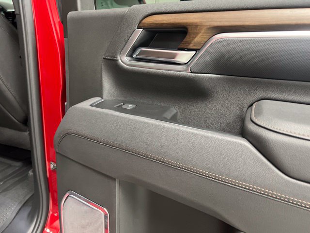 Used 2025 Chevrolet Silverado 3500 High Country w/ High Country Premium Package AWD/4WD image 48
