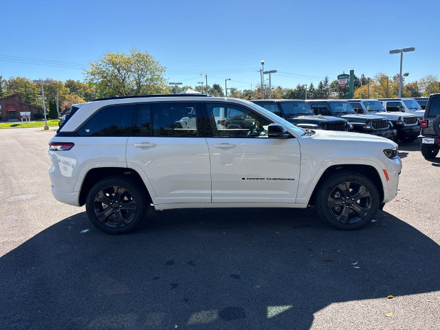 New 2027 Jeep Grand Cherokee Limited AWD/4WD image 27