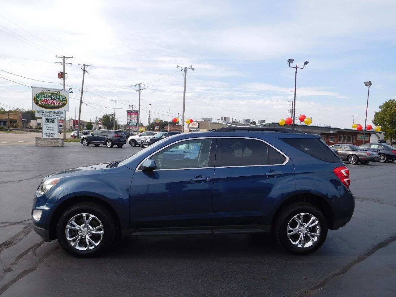 Used 2017 Chevrolet Equinox LT image 11